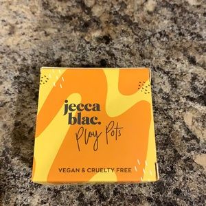 Jecca Blac.  Play pot